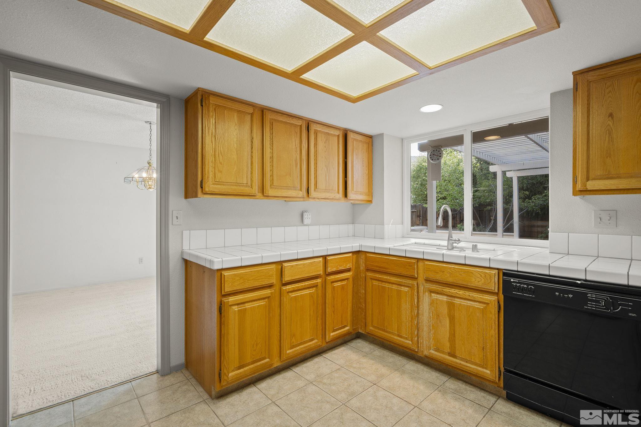 6089 Torrington Drive Reno, NV 89511 - Photo 4 of 26 Photo 4