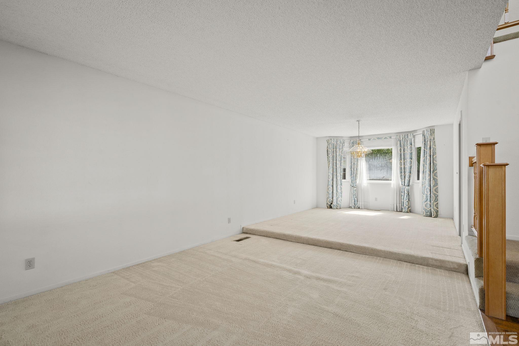6089 Torrington Drive Reno, NV 89511 - Photo 7 of 26 Photo 7