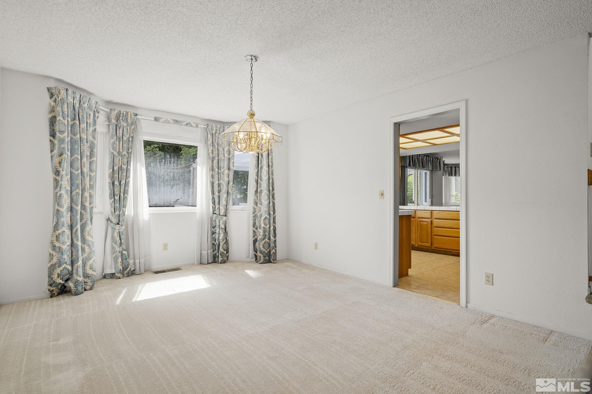 6089 Torrington Drive Reno, NV 89511 - Photo 8 of 26 Photo 8