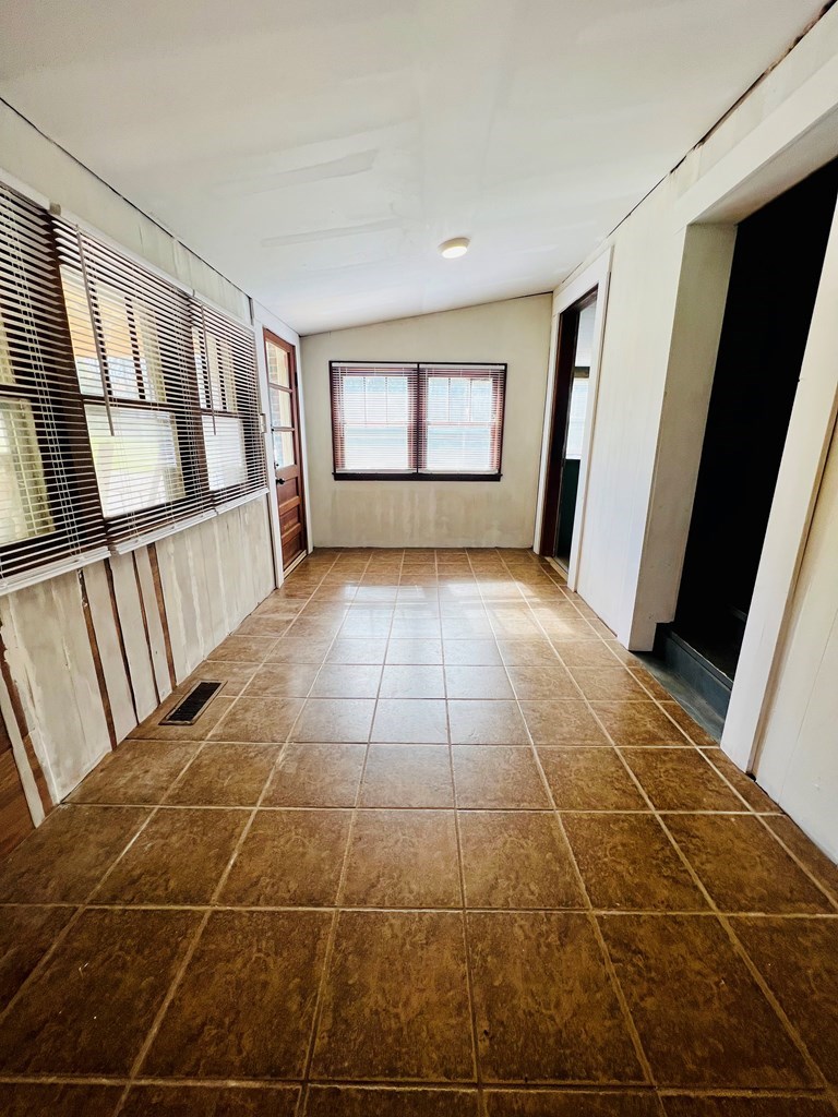 906 Old Hodges Road Abbeville, SC 29620 - Photo 41 of 65 Gallery Image 41