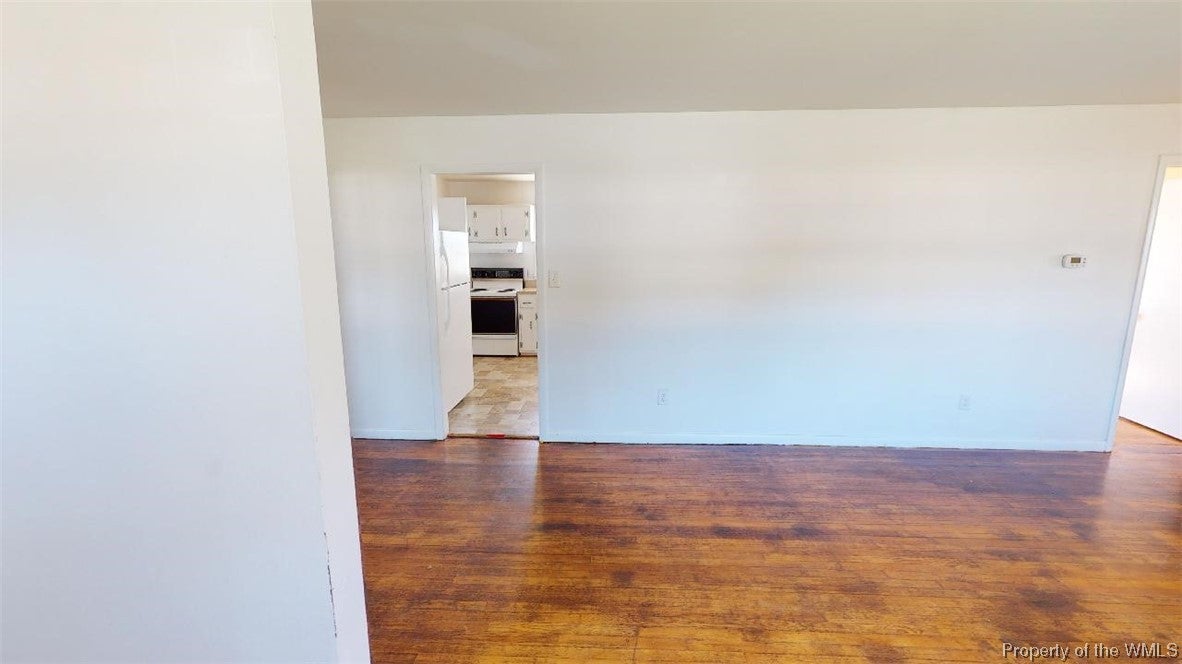 5105 Hazelwood Road Hampton, VA 23605 - Photo 8 of 49 Gallery Image 8
