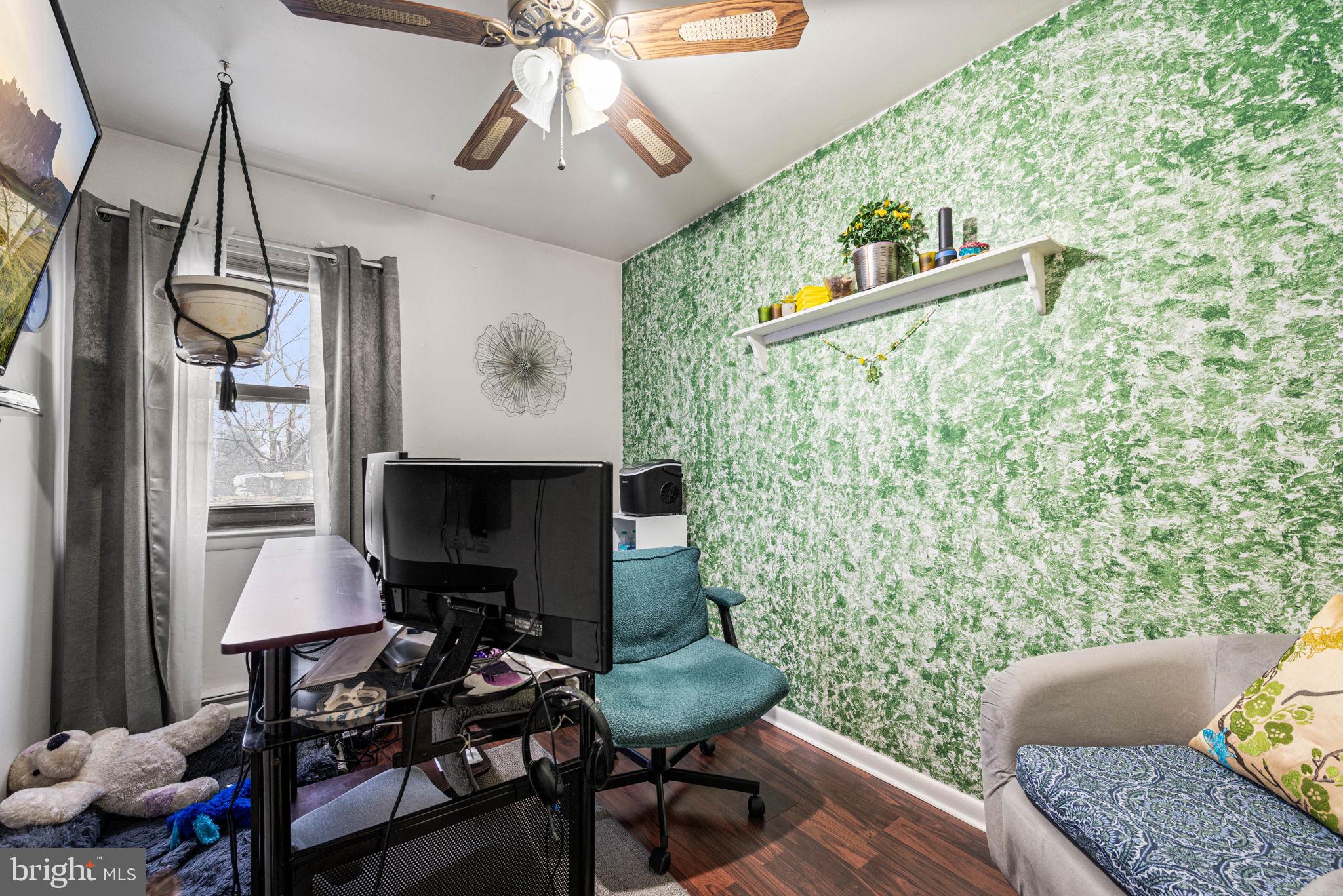 1404 Walnut Ridge Drive Pottstown, PA 19464 - Photo 11 of 19 Bedroom Three / Home Office