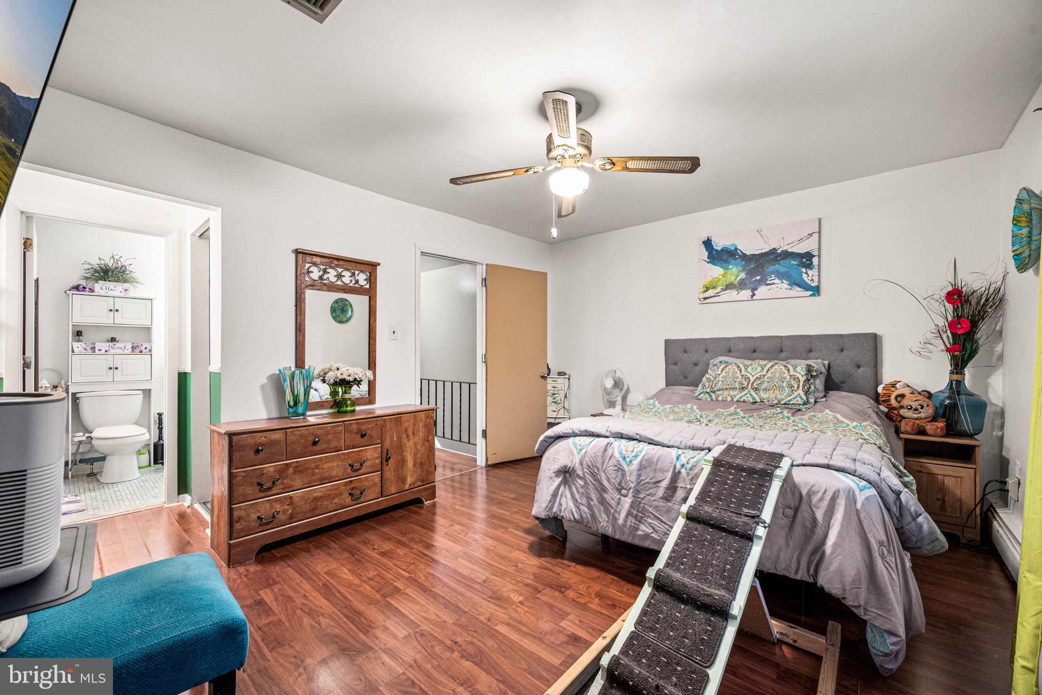 1404 Walnut Ridge Drive Pottstown, PA 19464 - Photo 9 of 19 Primary Bedroom – Second Floor