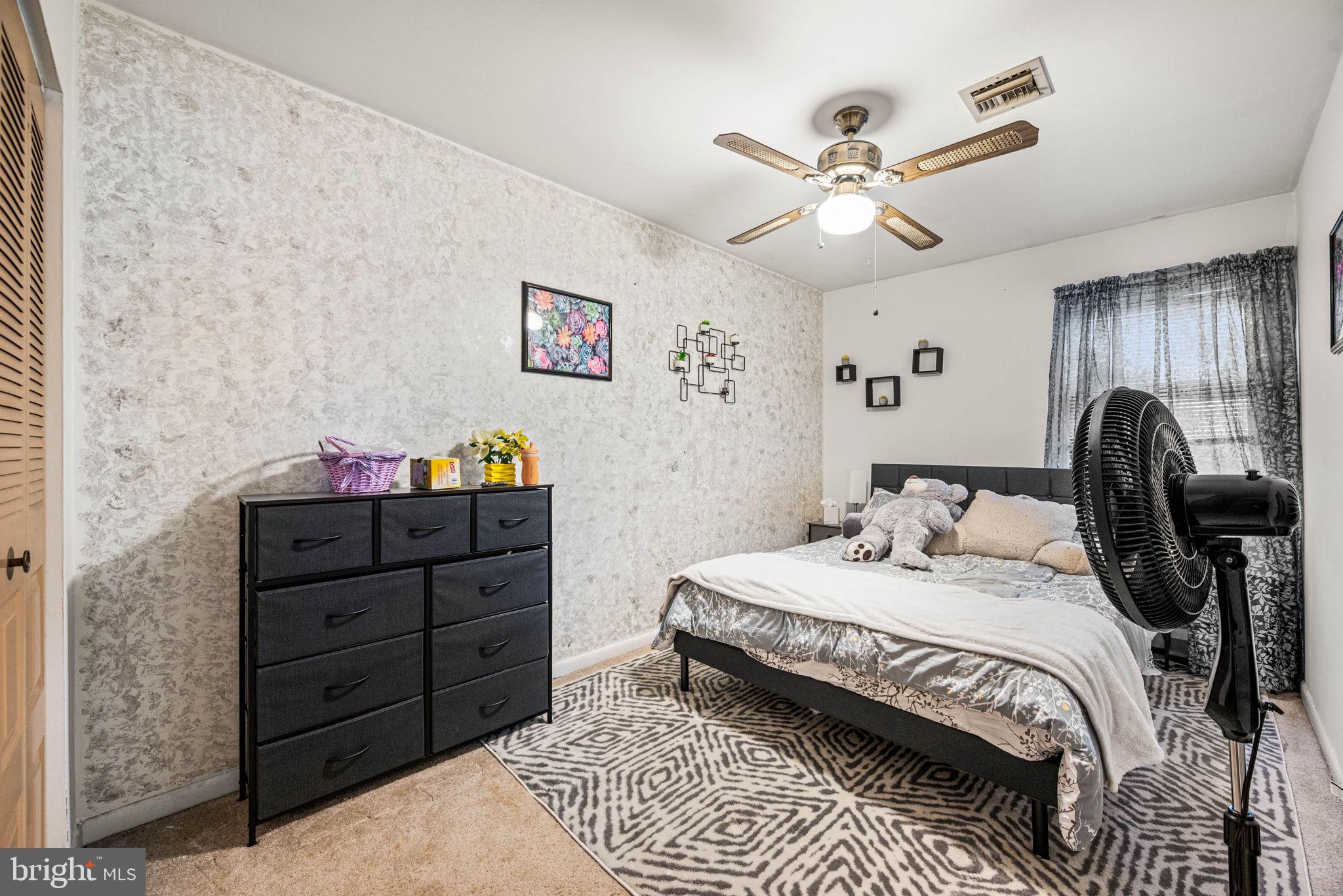 1404 Walnut Ridge Drive Pottstown, PA 19464 - Photo 10 of 19 Bedroom Two – Second Floor