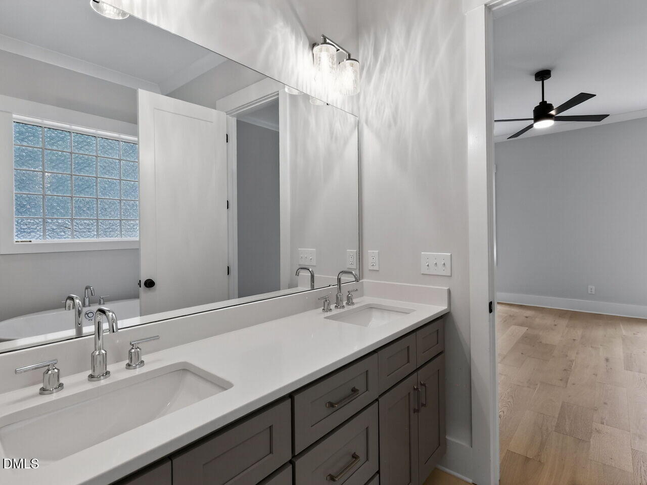 15029 Westerfield Road Wake Forest, NC 27587 - Photo 19 of 41 020-1280x960-master-bathroom