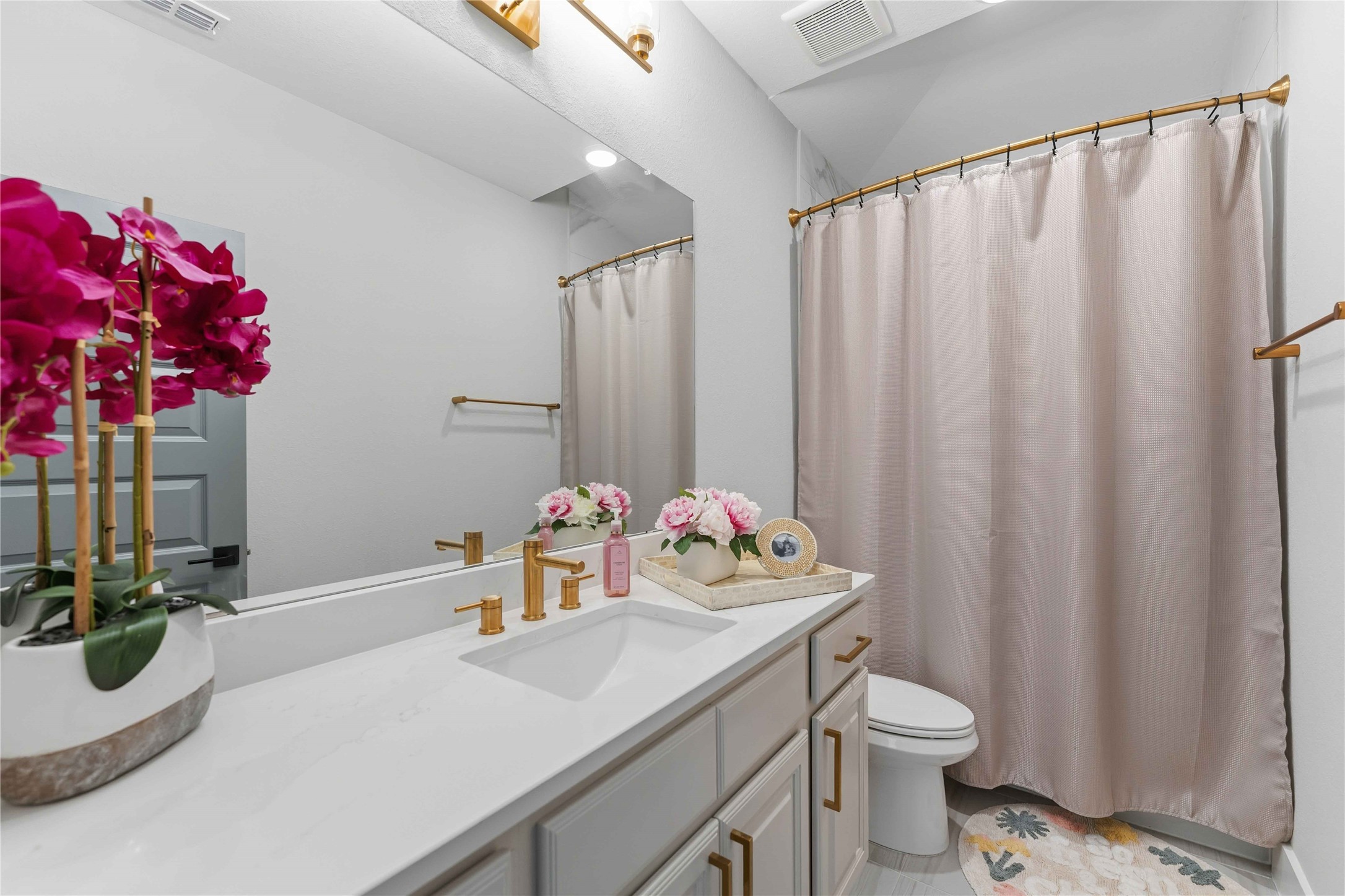 1717 Lindsey Ridge Drive Houston, TX 77055 - Photo 13 of 30