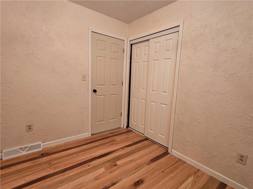 350 Mahood Road Butler, PA 16001 - Photo 13 of 26 Gallery Image 13
