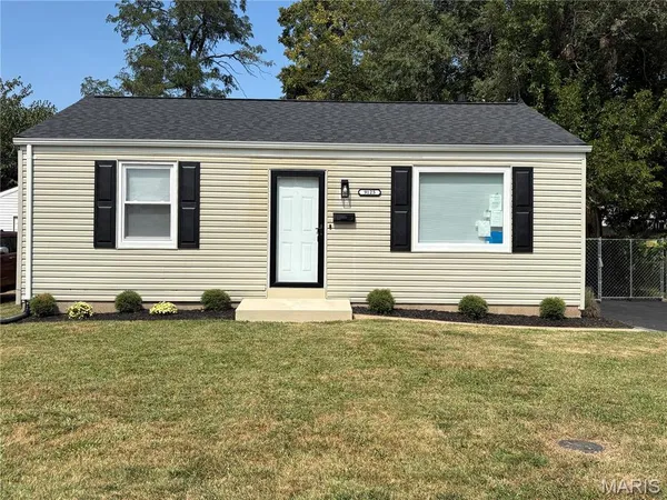 $129,999 | 9125 Kathlyn Drive, St. Louis, MO 63134