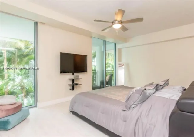 $5,400 | 6000 Collins Avenue, Unit 146, Miami Beach, FL 33140