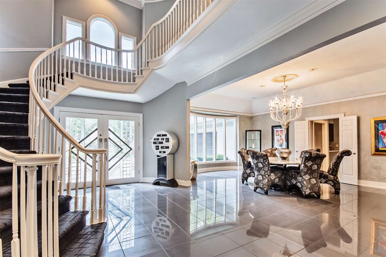 336 River View Road Memphis, TN 38120 - Photo 3 of 25 Gallery Image 3