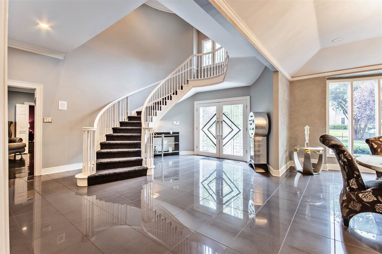 336 River View Road Memphis, TN 38120 - Photo 4 of 25 Gallery Image 4