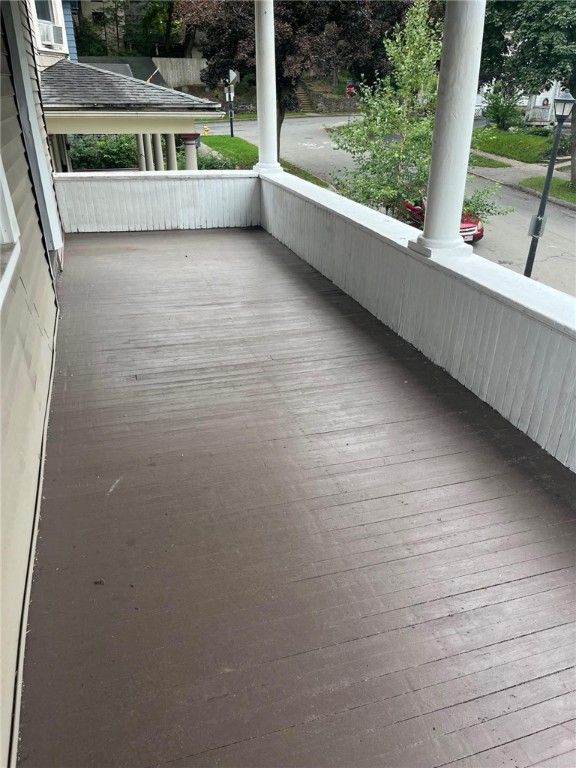 28 Rosedale Street Rochester, NY 14620 - Photo 3 of 11