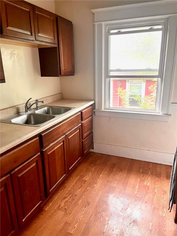 28 Rosedale Street Rochester, NY 14620 - Photo 5 of 11