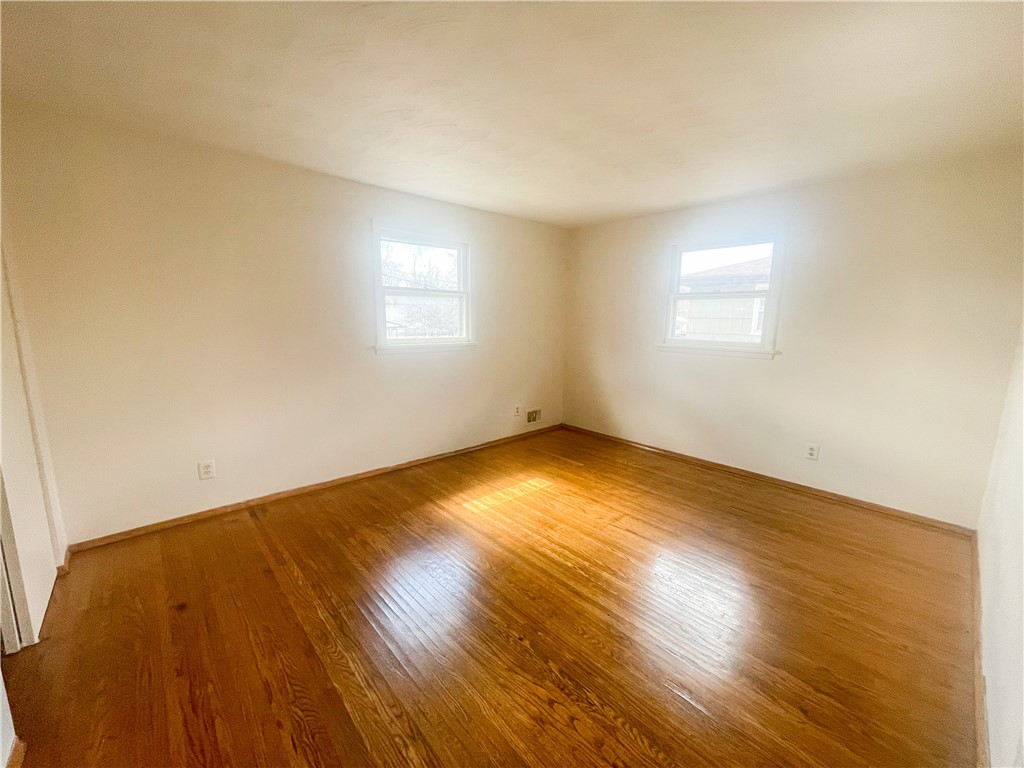 128 Mc Call Road Rochester, NY 14616 - Photo 7 of 9