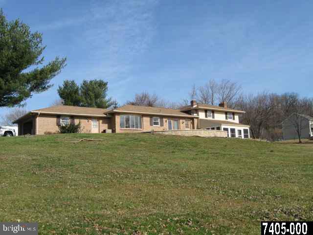 5072 Walters Hatchery Road Spring Grove, PA 17362 - Photo 5 of 24 Gallery Image 5