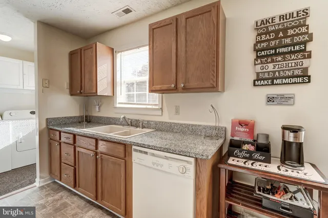 $360,000 | 184 Anna Coves Boulevard, Mineral, VA 23117