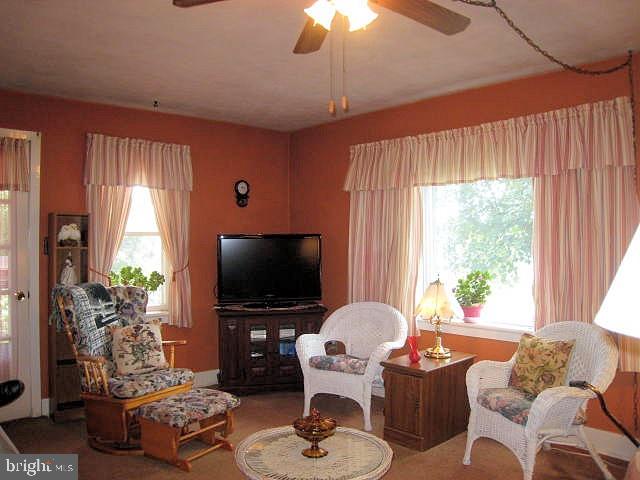 2206 South Forge Road Palmyra, PA 17078 - Photo 8 of 25 Gallery Image 8