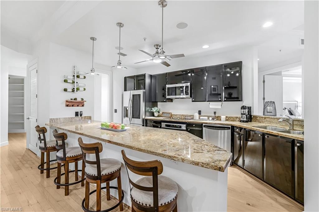 863 9th Avenue South, Unit 202 Naples, FL 34102 - Photo 2 of 35