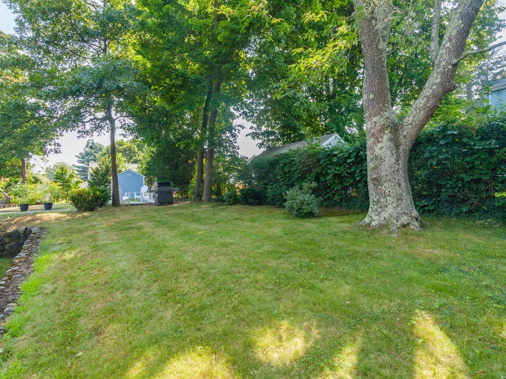 122 Florence Road Waltham, MA 02453 - Photo 27 of 30 Gallery Image 27
