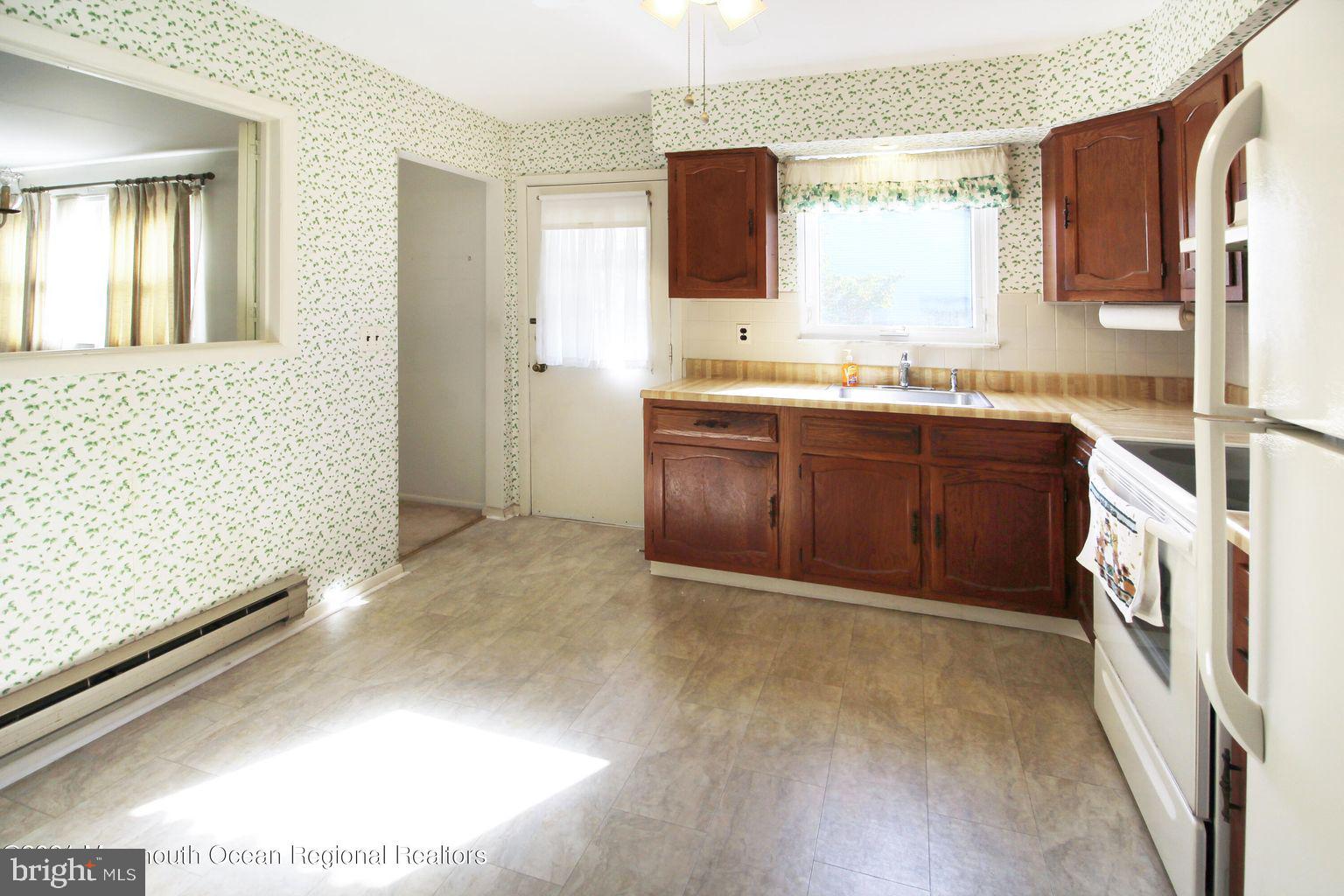 8 Sunset Road, Unit A Manchester Township, NJ 08759 - Photo 9 of 19 Gallery Image 9
