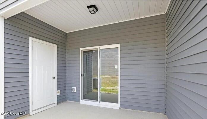 177 Loren Road Hubert, NC 28539 - Photo 13 of 13 Patio