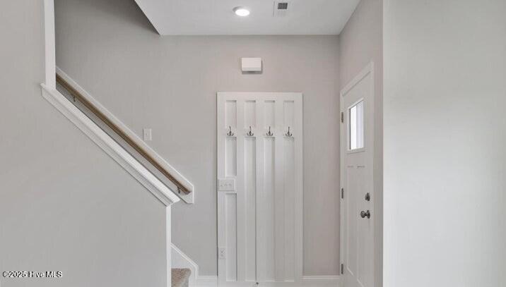 177 Loren Road Hubert, NC 28539 - Photo 2 of 13 Entryway