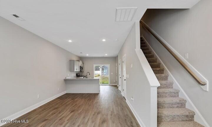 177 Loren Road Hubert, NC 28539 - Photo 3 of 13 Living Room