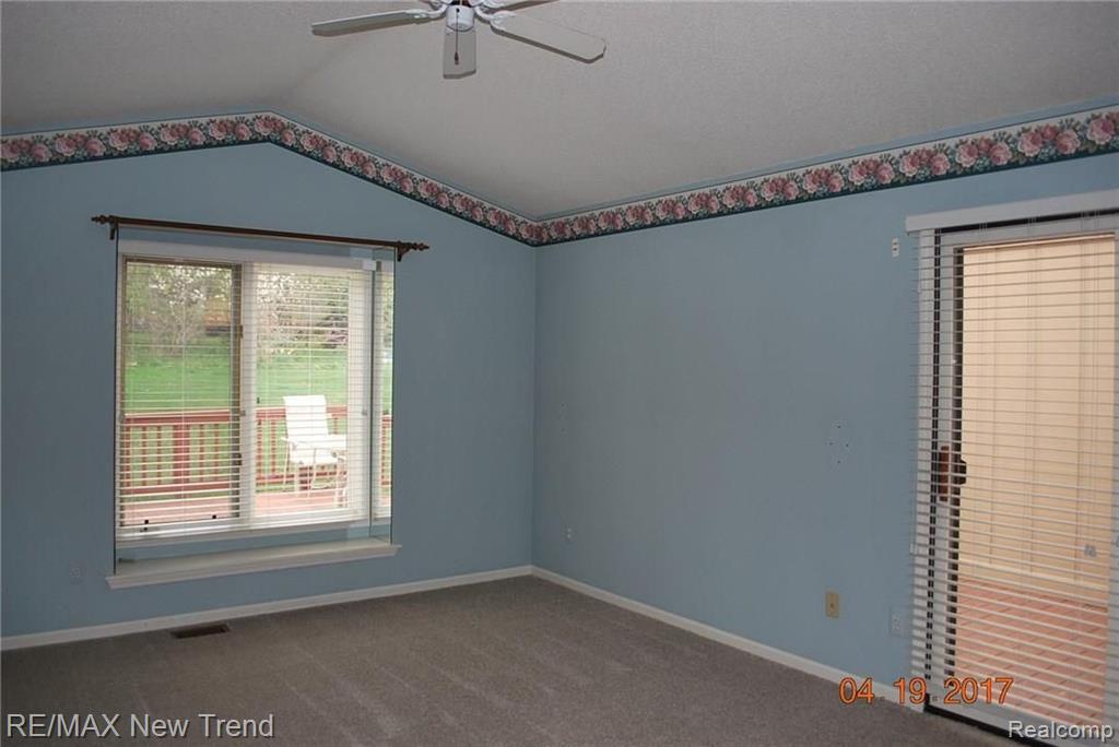 22005 River Ridge Trail, Unit 37 Farmington Hills, MI 48335 - Photo 11 of 18