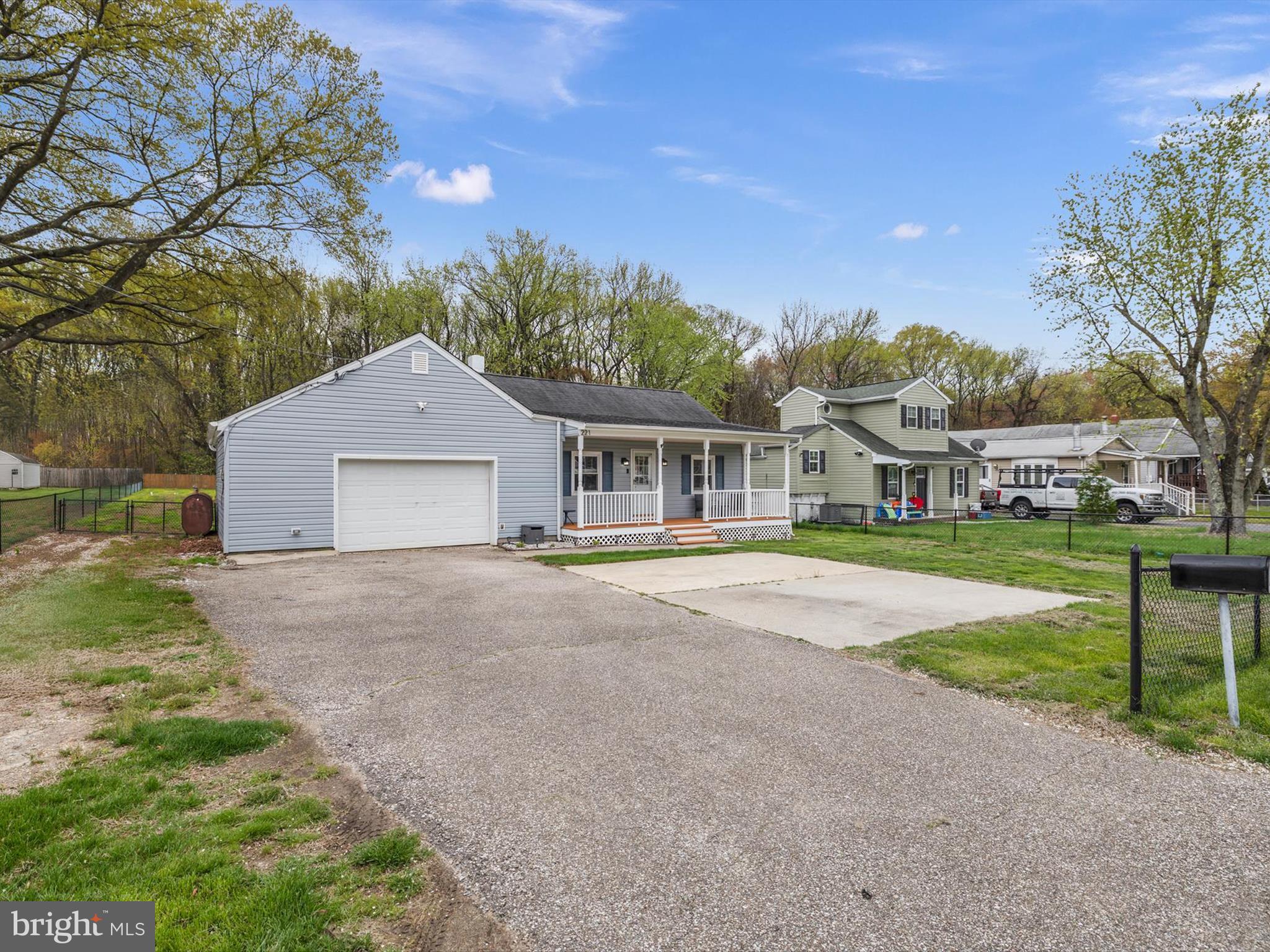 221 Werner Road Baltimore, MD 21226 - Photo 3 of 32