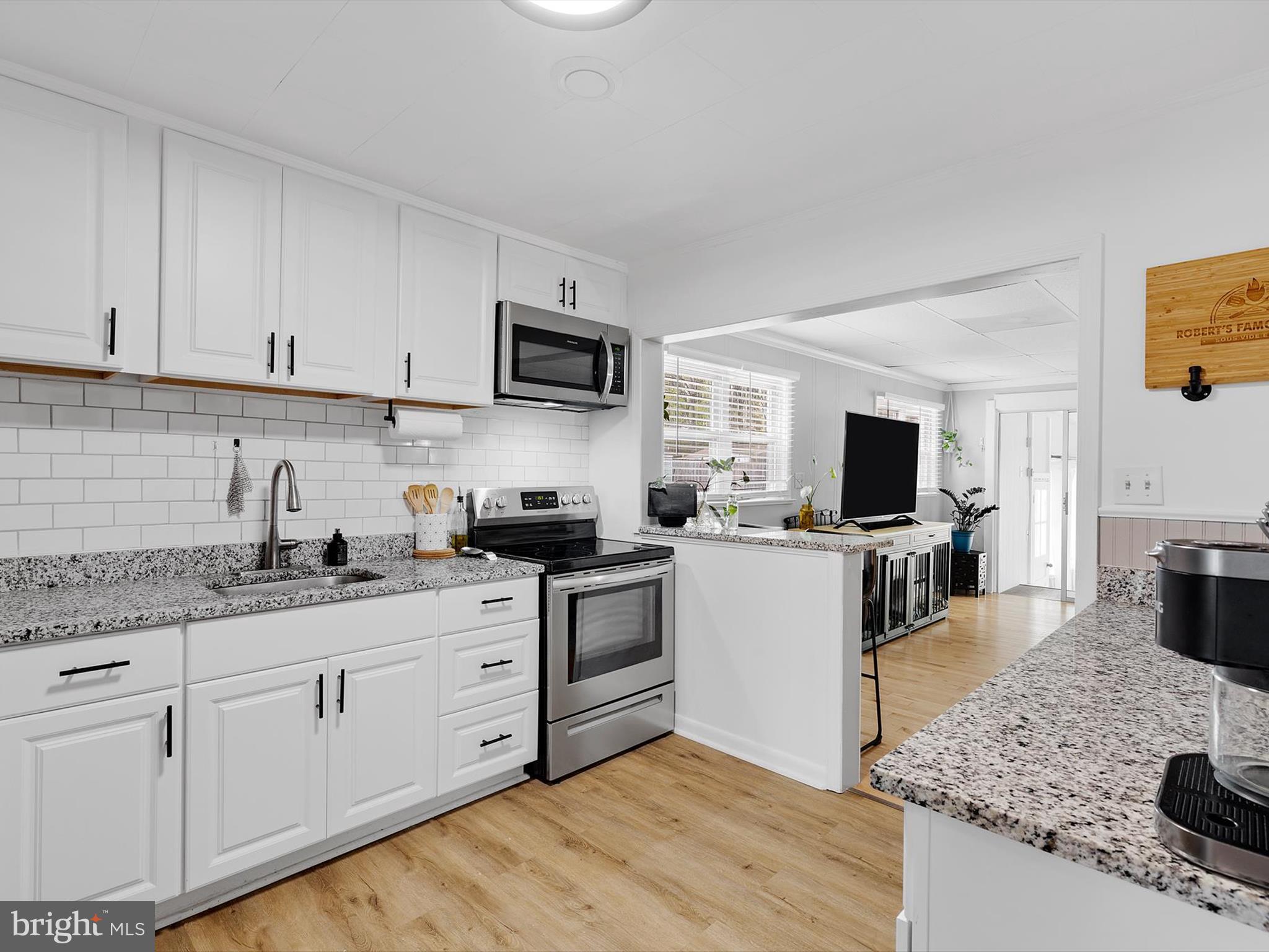 221 Werner Road Baltimore, MD 21226 - Photo 7 of 32