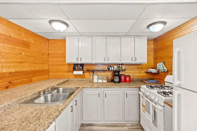 $170,000 | 415 Atlantic Avenue East, Dassel, MN 55325