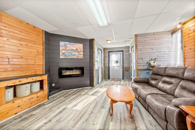 $170,000 | 415 Atlantic Avenue East, Dassel, MN 55325