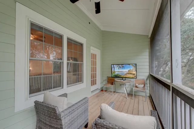 $534,999 | 105 Winding Creek Court, Unit 1142, Mount Pleasant, SC 29464