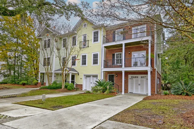 $534,999 | 105 Winding Creek Court, Unit 1142, Mount Pleasant, SC 29464