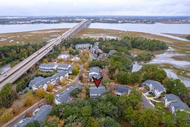 $534,999 | 105 Winding Creek Court, Unit 1142, Mount Pleasant, SC 29464