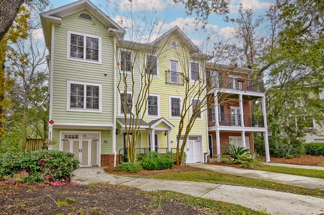$534,999 | 105 Winding Creek Court, Unit 1142, Mount Pleasant, SC 29464