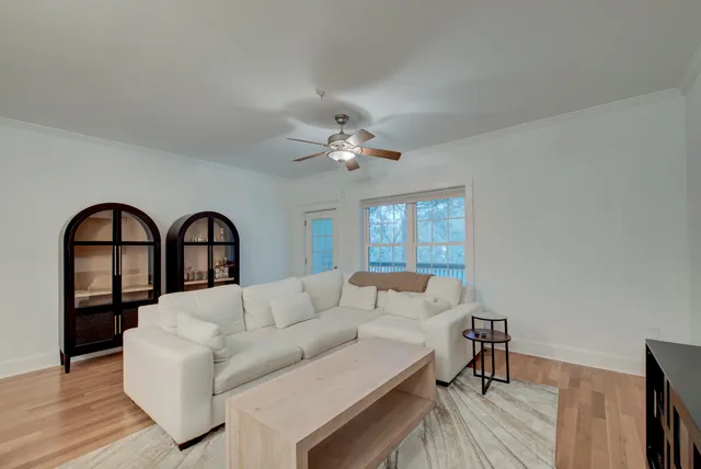 $534,999 | 105 Winding Creek Court, Unit 1142, Mount Pleasant, SC 29464