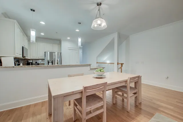 $534,999 | 105 Winding Creek Court, Unit 1142, Mount Pleasant, SC 29464