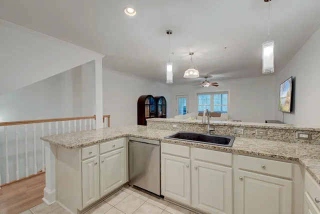 $534,999 | 105 Winding Creek Court, Unit 1142, Mount Pleasant, SC 29464