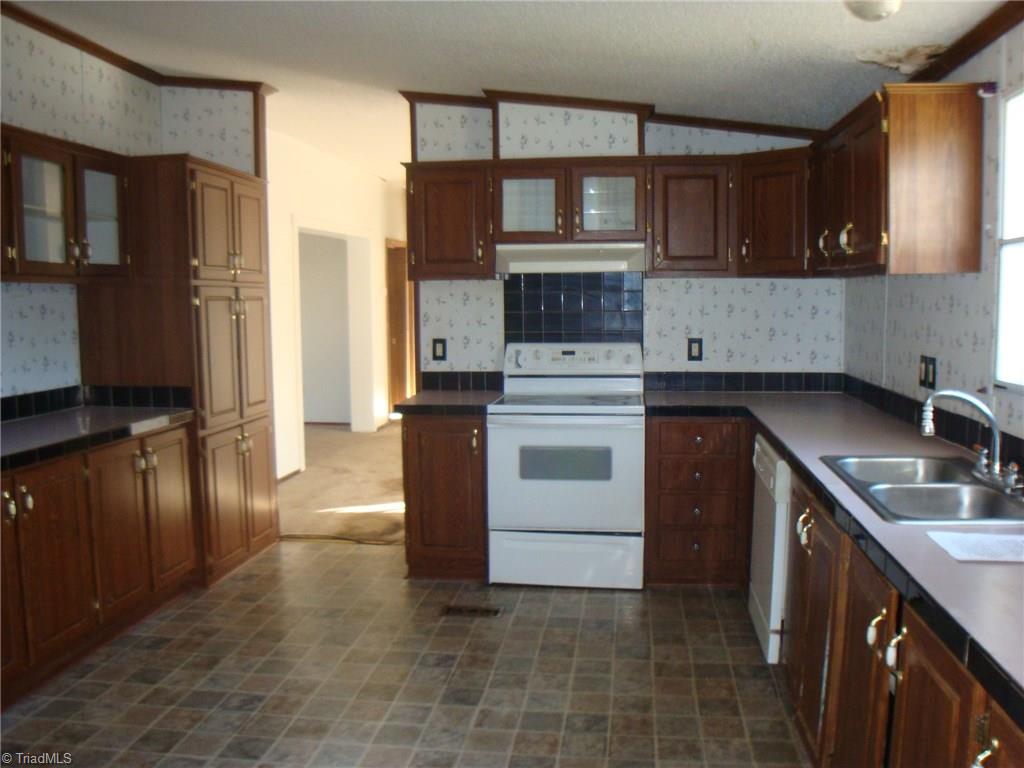 440 T T Johnson Road Carthage, NC 28327 - Photo 11 of 14 Gallery Image 11