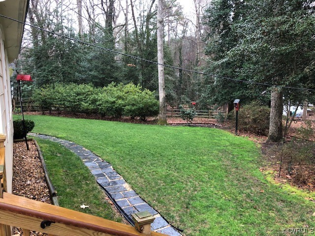 8949 Cardiff Road North Chesterfield, VA 23236 - Photo 49 of 49 a view of a backyard with sitting area