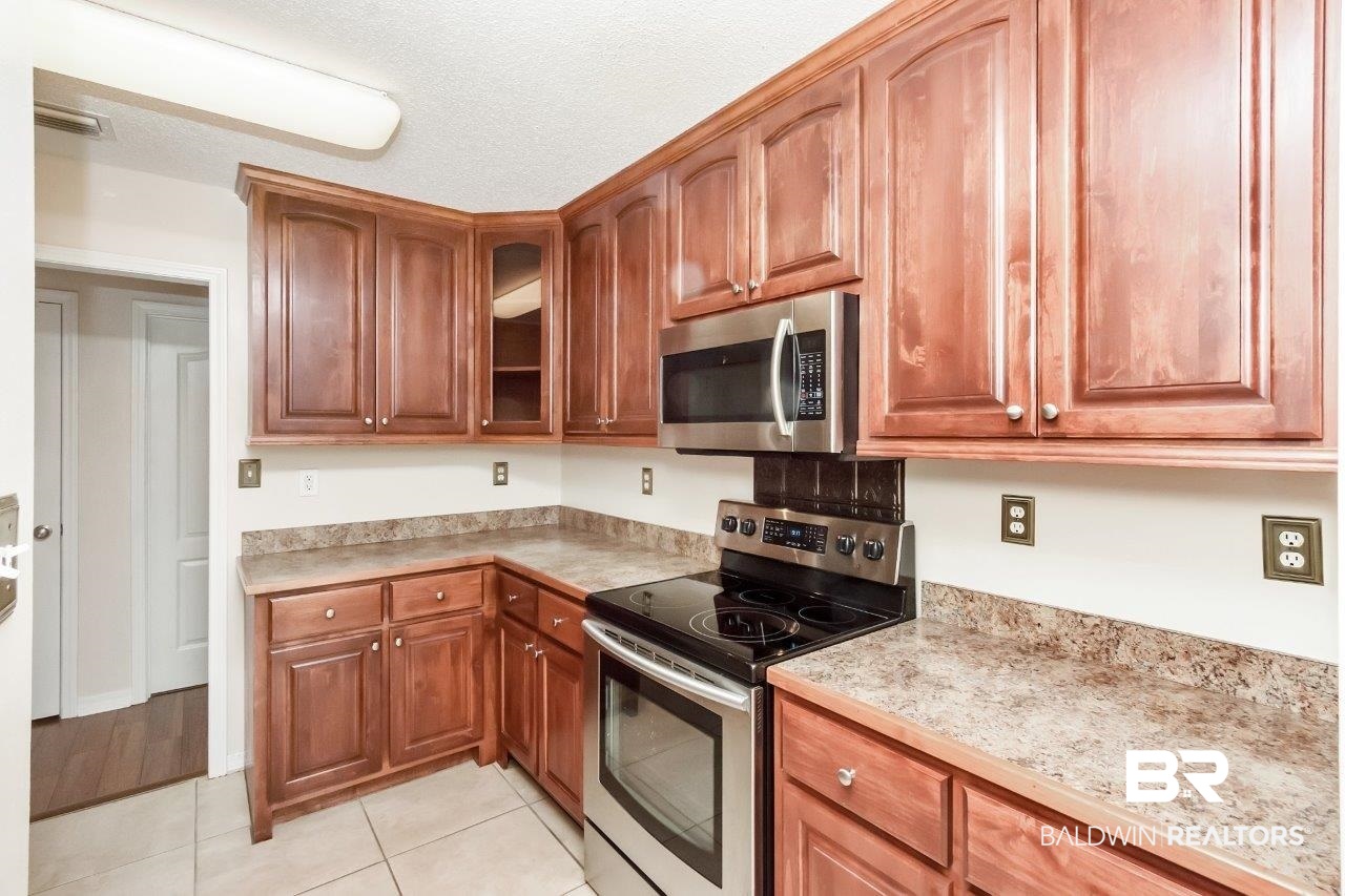 11590 Hampton Road Mobile, AL 36608 - Photo 9 of 29