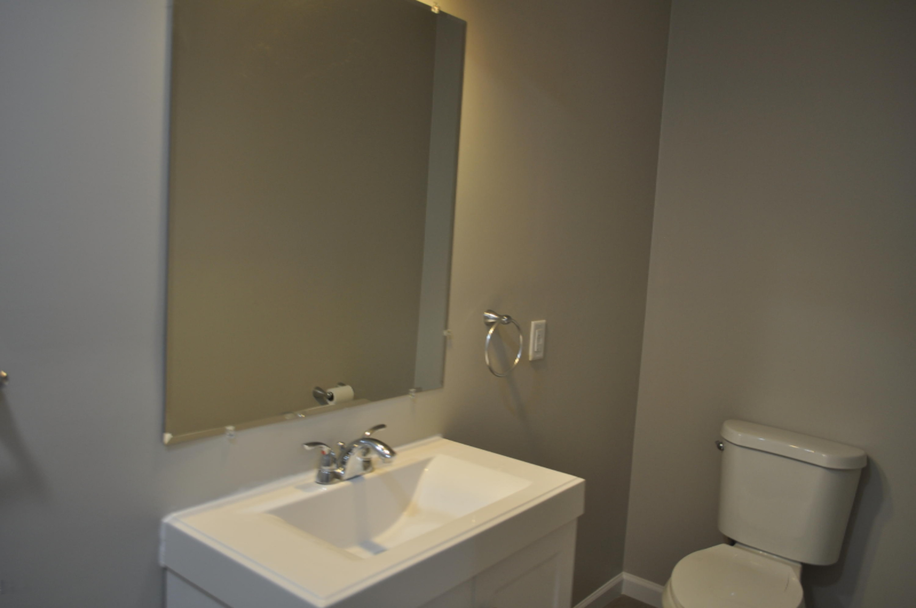 216 Rock River Avenue Three Rivers, MI 49093 - Photo 14 of 21 DSC_0188