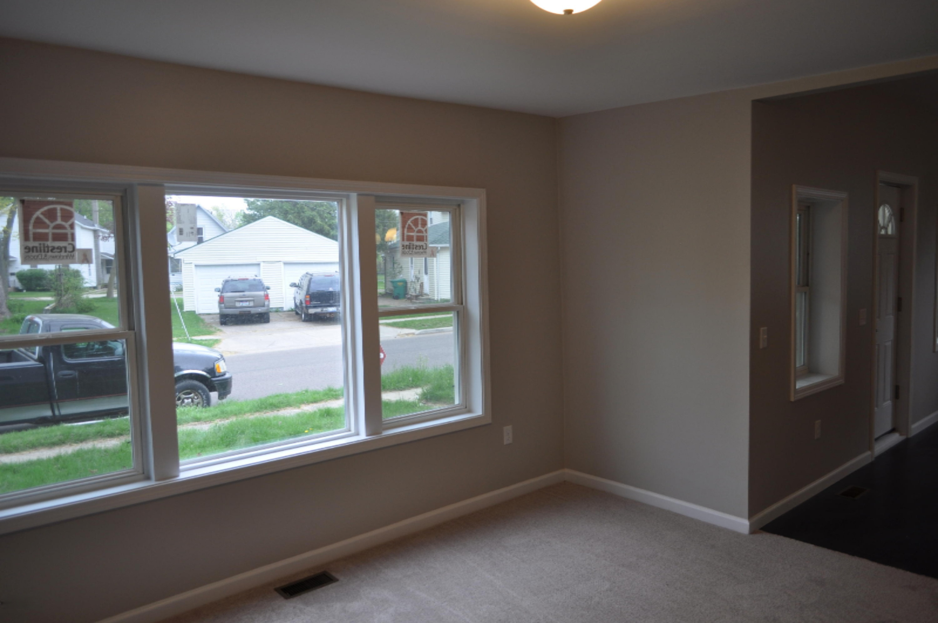 216 Rock River Avenue Three Rivers, MI 49093 - Photo 7 of 21 DSC_0195