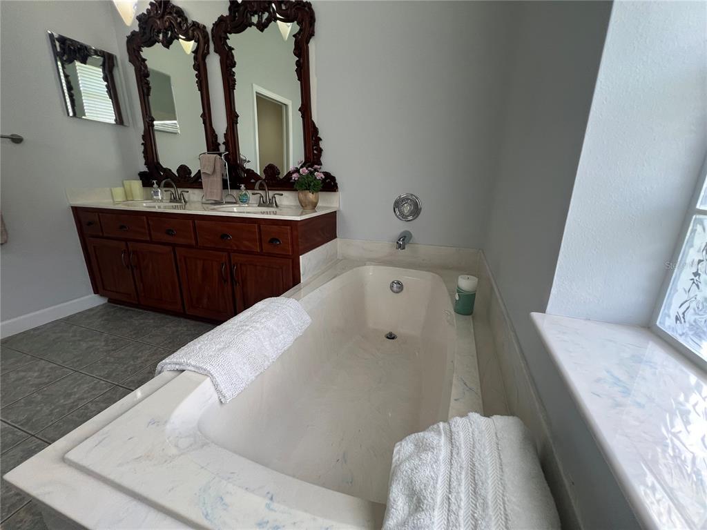 2515 Northwest 53rd Avenue Road Ocala, FL 34482 - Photo 39 of 94