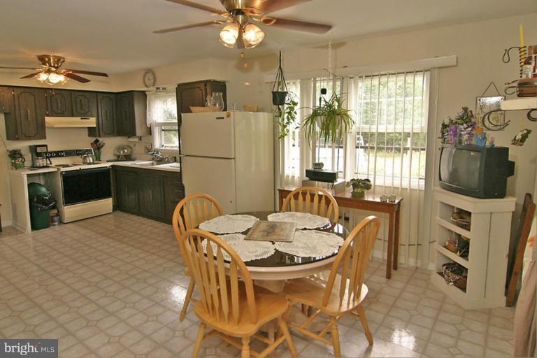 1765 Bloom Road Westminster, MD 21157 - Photo 11 of 15 Kitchen #3