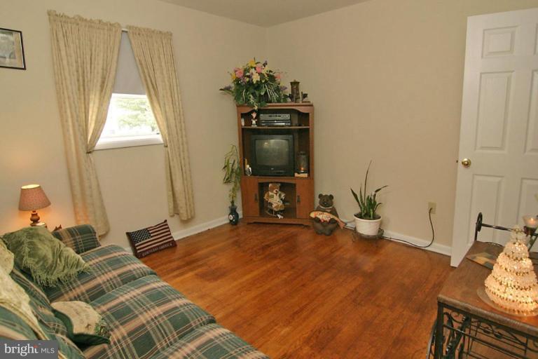 1765 Bloom Road Westminster, MD 21157 - Photo 3 of 15 Bedroom #1