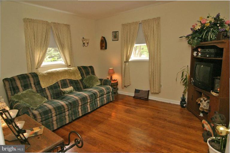 1765 Bloom Road Westminster, MD 21157 - Photo 4 of 15 Bedroom #2