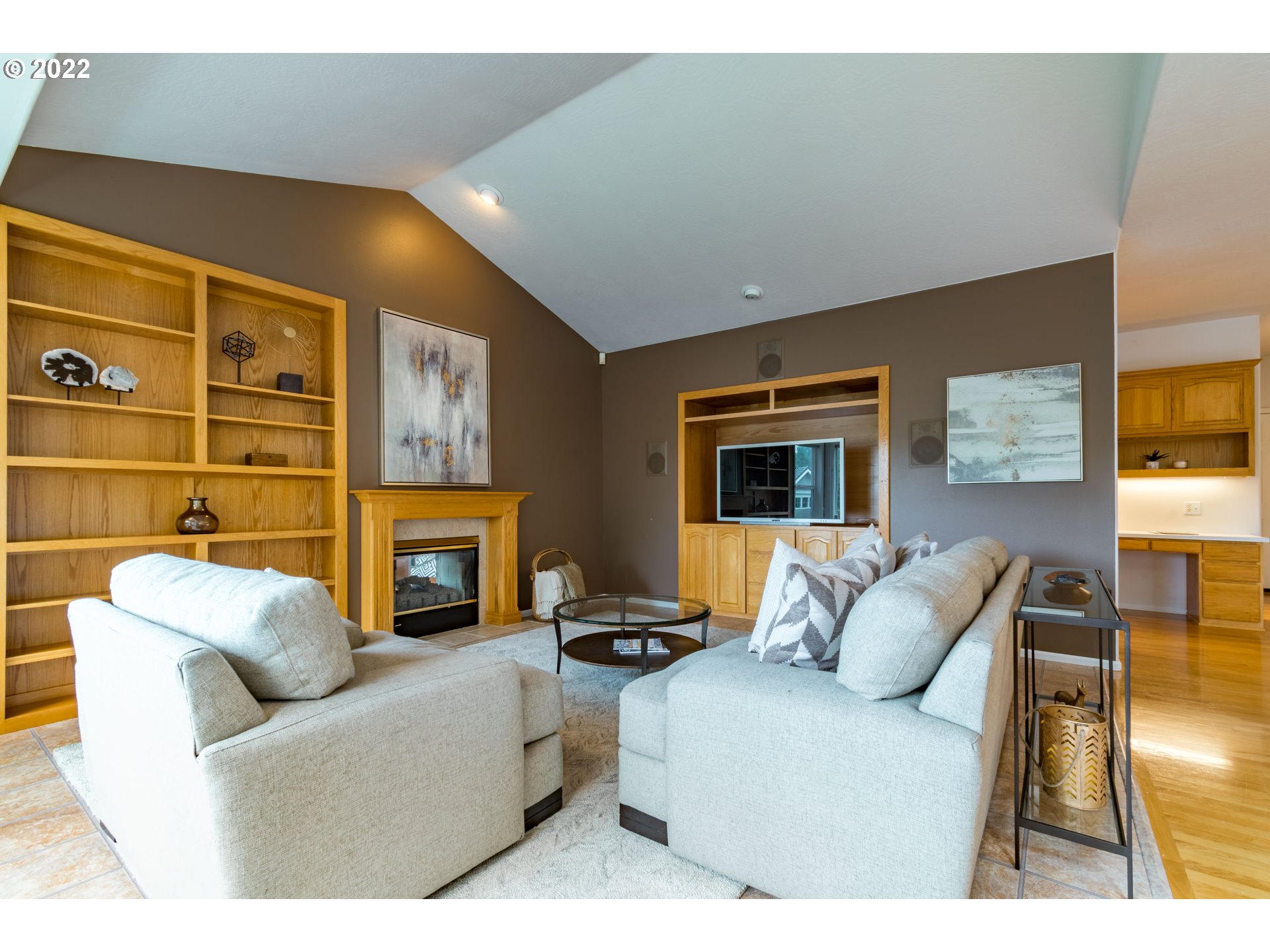 3063 Wintercreek Drive Eugene, OR 97405 - Photo 15 of 30 Family Room