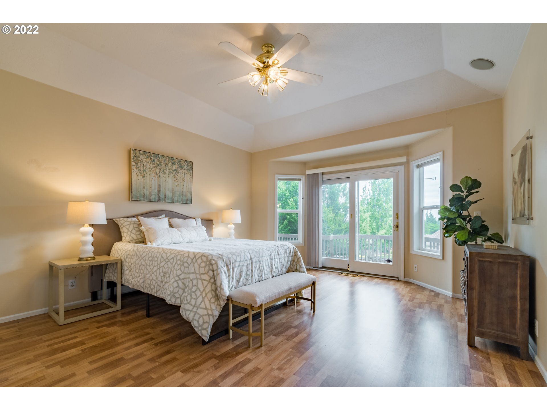 3063 Wintercreek Drive Eugene, OR 97405 - Photo 16 of 30 Primary Bedroom